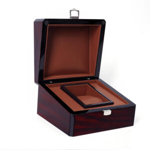 Watch slanted wooden box